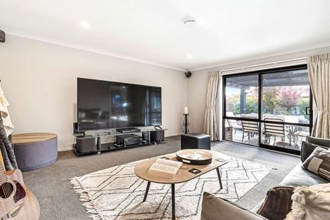 Photo of property in 31 Navy Loop, Rolleston, 7614