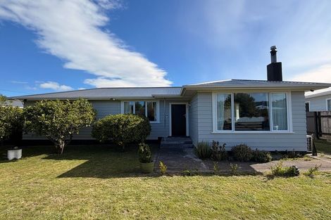 Photo of property in 14 William Benton Street, Featherston, 5710