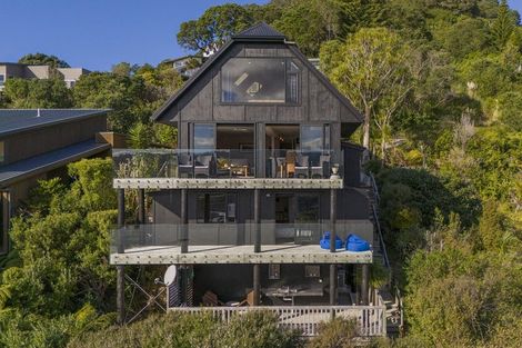 Photo of property in 34 Motuhoa Road, Tairua, 3508