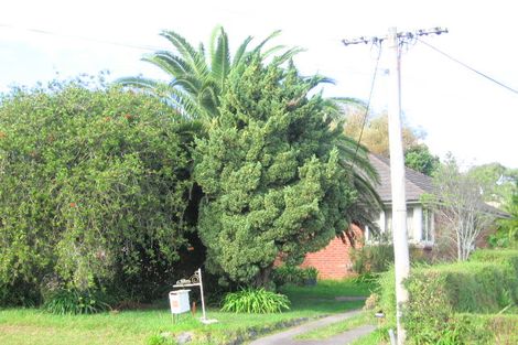 Photo of property in 26 Newington Road, Henderson, Auckland, 0612