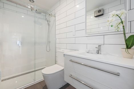 Photo of property in 205 Knowles Street, St Albans, Christchurch, 8052