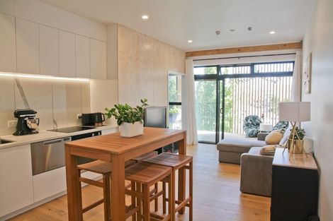 Photo of property in 6/167 Hobsonville Point Road, Hobsonville, Auckland, 0616