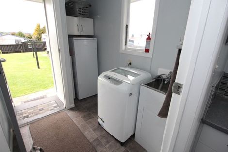 Photo of property in 4 Ngatuku Place, Tokoroa, 3420