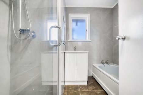 Photo of property in 19 Surrey Street, Manurewa, Auckland, 2102