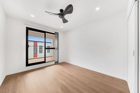 Photo of property in 2- 4 Alston Avenue, Kelston, Auckland, 0602