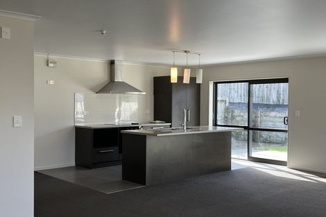 Photo of property in 16 Iris Place, Grandview Heights, Hamilton, 3200
