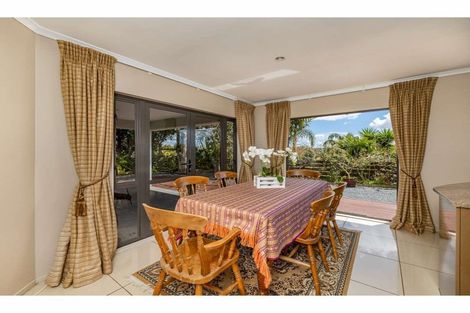 Photo of property in 37 Rarere Terrace, Kerikeri, 0230