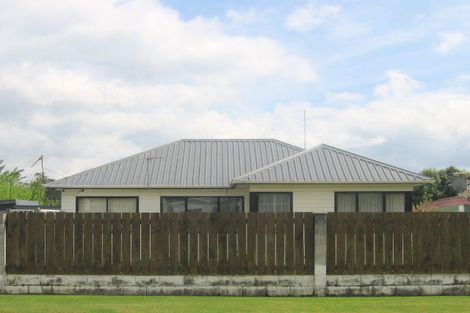 Photo of property in 4 Glenfield Road, Owhata, Rotorua, 3010