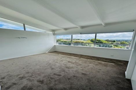 Photo of property in 3 Hartley Terrace, Massey, Auckland, 0614