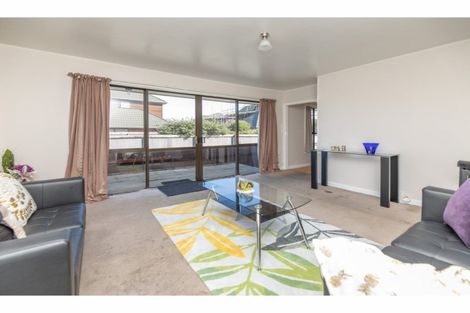Photo of property in 10 Wentworth Street, Ilam, Christchurch, 8041