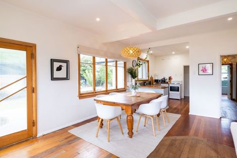 Photo of property in 6 Kuku Street, Te Awanga, 4102
