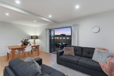 Photo of property in 5 Rifleman Lane, Paraparaumu Beach, Paraparaumu, 5032