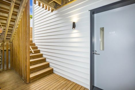 Photo of property in 69u4 Tiketike Way, Brooklyn, Wellington, 6021