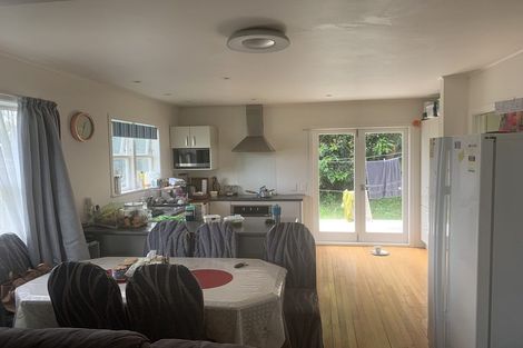 Photo of property in 15 James Street, Glenfield, Auckland, 0629