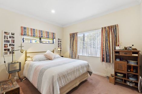 Photo of property in 5u8 Court Road, Tawa, Wellington, 5028