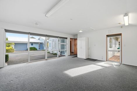 Photo of property in 3/125 Blighs Road, Strowan, Christchurch, 8052