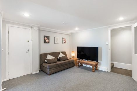 Photo of property in 16 Spicer Place, Tawa, Wellington, 5028