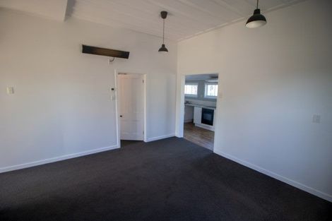 Photo of property in 3 Orlando Street, Stratford, 4332