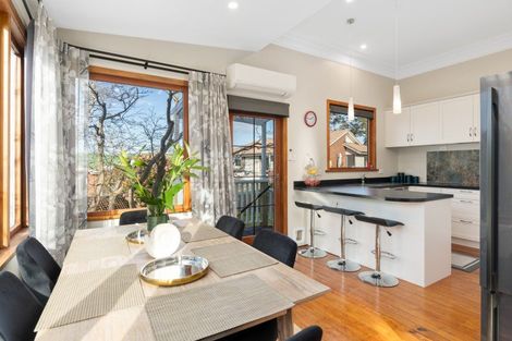 Photo of property in 143 Kenmure Road, Kenmure, Dunedin, 9011