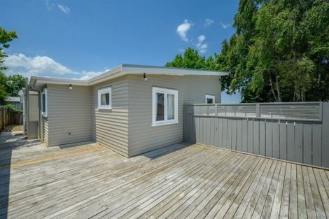 Photo of property in 20 Donovan Avenue, Massey, Auckland, 0614