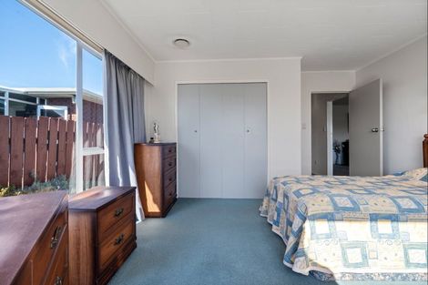 Photo of property in 19 Bronte Place, Whalers Gate, New Plymouth, 4310