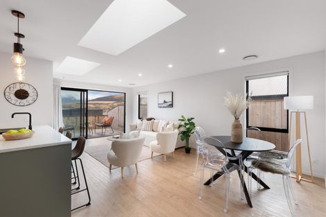 Photo of property in 24 Muster Road, Jacks Point, 9371