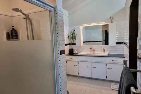 Photo of property in 1/117 Guppy Road, Taradale, Napier, 4112