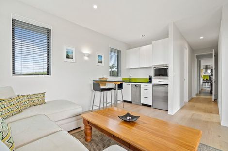 Photo of property in 29 North Cove Lane, Waipu, 0582