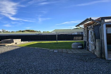 Photo of property in 22 Amberley Beach Road, Amberley, 7410