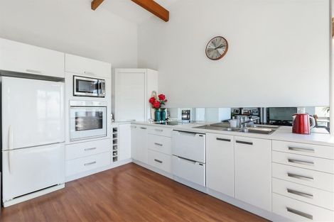 Photo of property in 14 Muritai Terrace, Mount Pleasant, Christchurch, 8081
