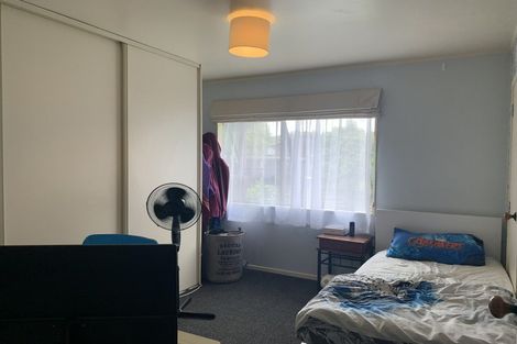 Photo of property in 7 Vera Road, Te Atatu South, Auckland, 0610