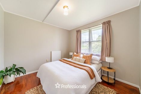 Photo of property in 10 Gray Avenue, Paraparaumu Beach, Paraparaumu, 5032