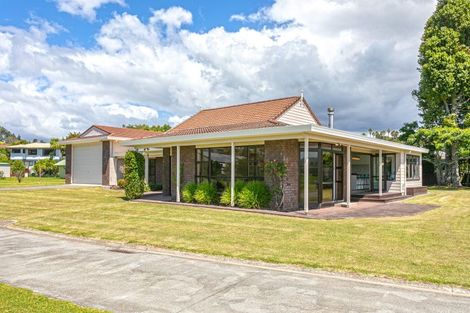 Photo of property in 126 Patiki Place, Whangamata, 3620