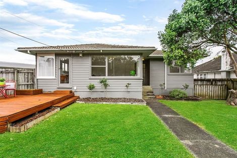 Photo of property in 29 Woodside Road, Massey, Auckland, 0614