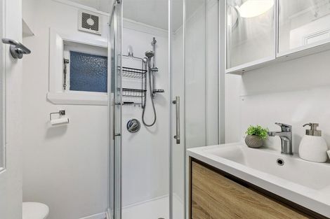 Photo of property in 10 Park Street, Thorndon, Wellington, 6011