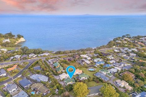 Photo of property in 894 Whangaparaoa Road, Manly, Whangaparaoa, 0930