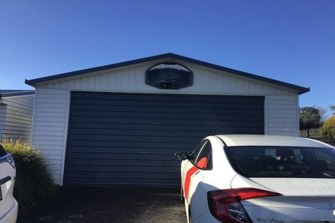 Photo of property in 50 Rosier Road, Glen Eden, Auckland, 0602