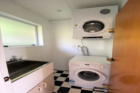 Photo of property in 69b Chamberlain Road, Karori, Wellington, 6012