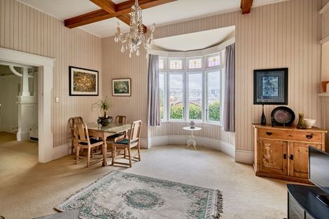 Photo of property in 17 Grass Street, Oriental Bay, Wellington, 6011