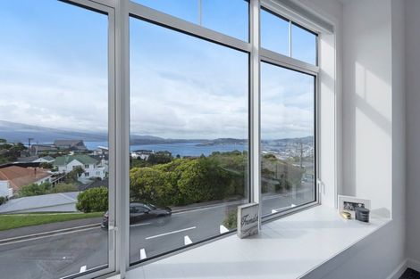 Photo of property in 74u2 Jubilee Road, Khandallah, Wellington, 6035