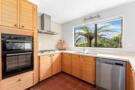 Photo of property in 33 Satara Crescent, Khandallah, Wellington, 6035