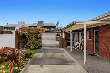 Photo of property in 17 Hikurangi Street, Whakatane, 3120