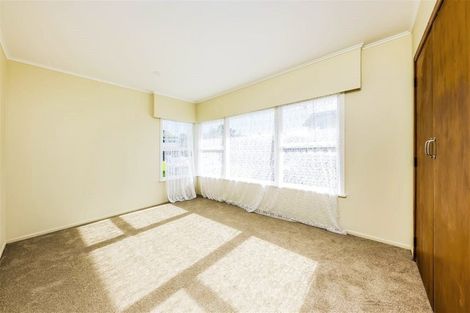 Photo of property in 65 Christmas Road, Manurewa, Auckland, 2102