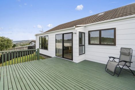 Photo of property in 84 Mercury Way, Whitby, Porirua, 5024