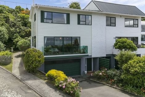 Photo of property in 76f2 Lohia Street, Khandallah, Wellington, 6035