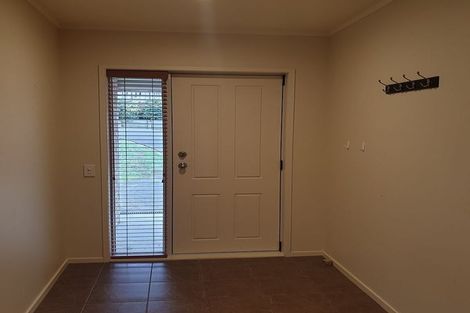 Photo of property in 19a Betty Watt Grove, Riverstone Terraces, Upper Hutt, 5018