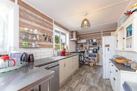 Photo of property in 6 Avro Crescent, Hornby, Christchurch, 8042