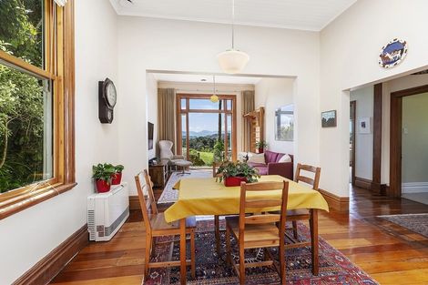 Photo of property in 37 Garden Road, Northland, Wellington, 6012