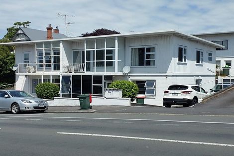 Photo of property in 2/21 Vivian Street, New Plymouth, 4310