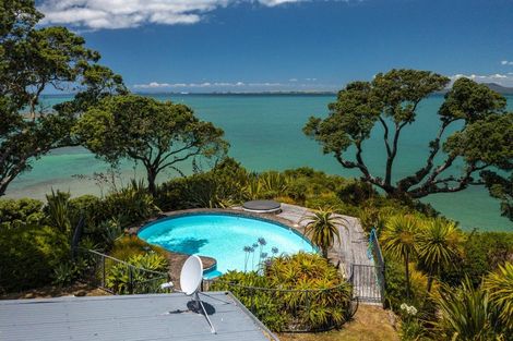 Photo of property in 62 Sharon Road, Waiake, Auckland, 0630